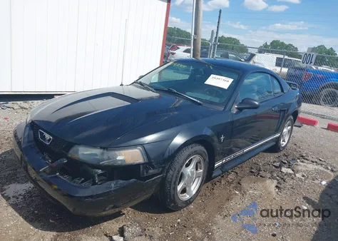 2001 Ford Mustang из США, поврежденный, VIN 1FAFP40451F161190